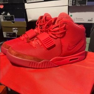 Red October’s “yeezy”